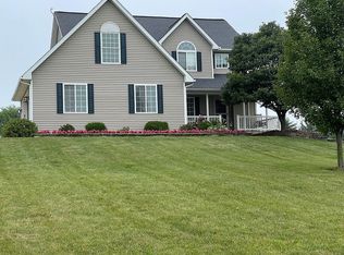 10018 Wildlife Rdg, Manchester, MI 48158