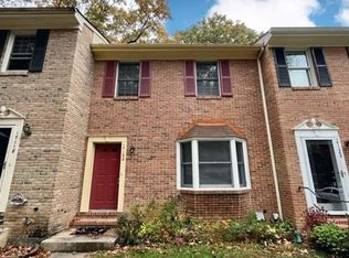 17120 Briardale Rd, Rockville, MD 20855