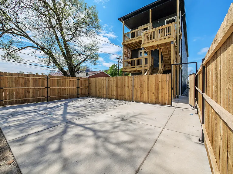 1139 S Mozart St #3 — Photo 23