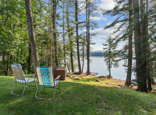 21 Stoneleigh Dr, Bridgton, ME 04009