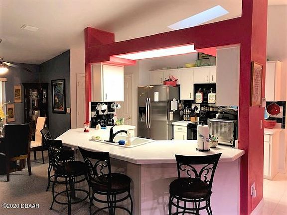 4th image of 3870 Long Grove Ln