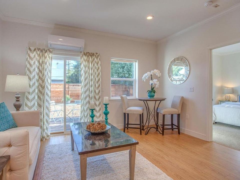 1st image of 70 Wright Ave #2