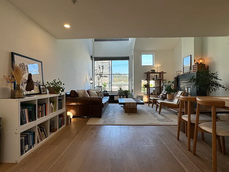 2412 Harrison St #203 — Photo 5