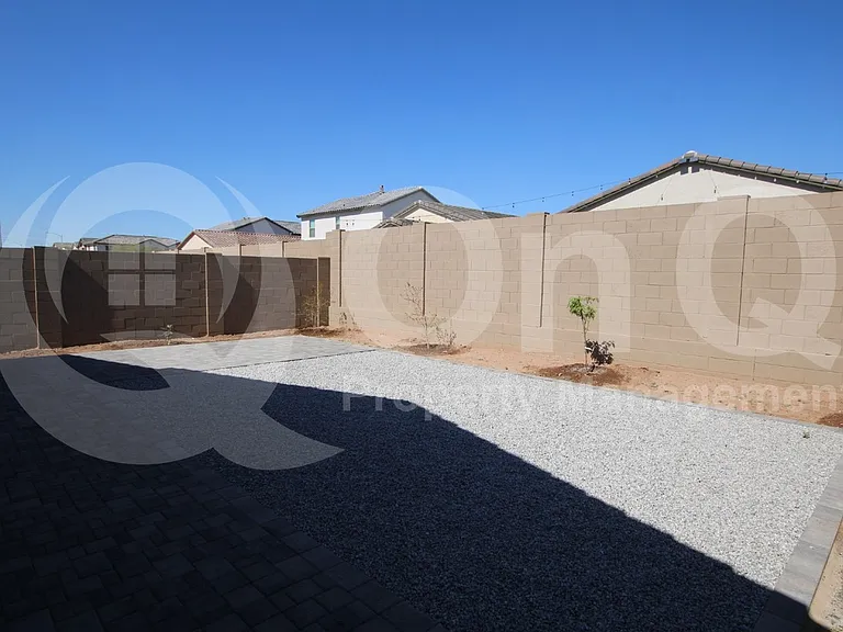 5734 W Getty Dr — Photo 17