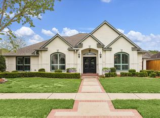2313 Augusta Dr, Pearland, TX 77581