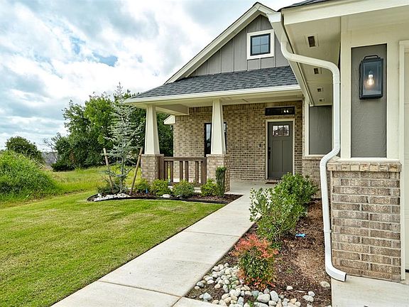 3rd image of 4840 Sundowner Ln