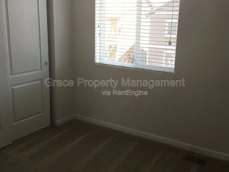 9760 Memphis St — Photo 11