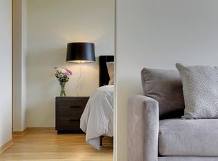 Coze Flats, Minneapolis, MN 55414