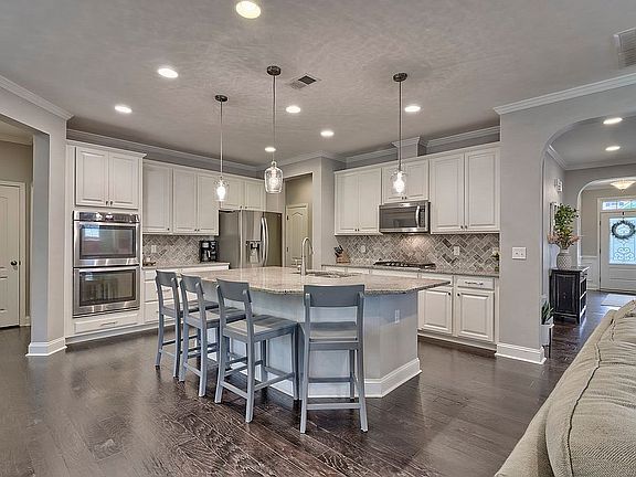 2nd image of 8422 Bramfield Dr
