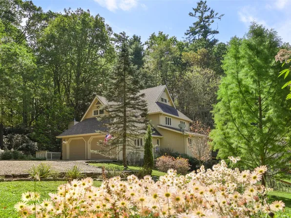 328 Webbmont Road, Highlands, NC 28741