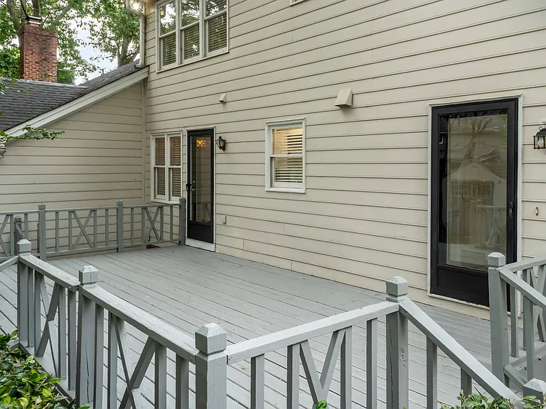 2621 Sawmill Rd — Photo 30