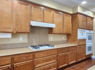 13363 Lilyrose St, Corona, CA 92880