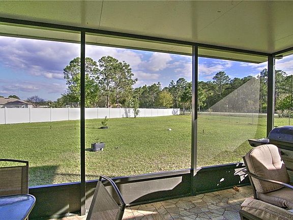 3rd image of 214 Bromwich Dr