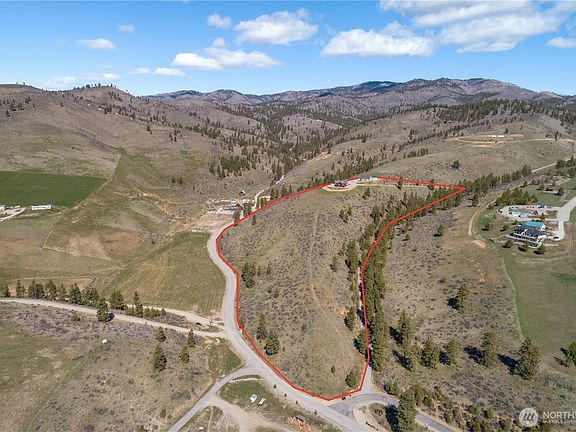 2nd image of 383 Foggy Canyon Road
