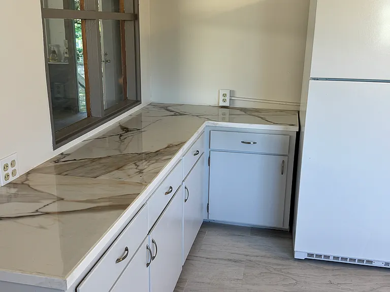 340 Kaer Ave — Photo 9
