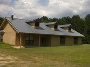 231 Cook St, Florien, LA 71429