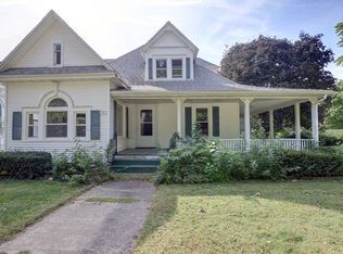 103 E Jefferson St, Philo, IL 61864