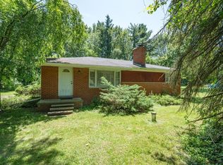 1755 W Avon Rd, Rochester Hills, MI 48309