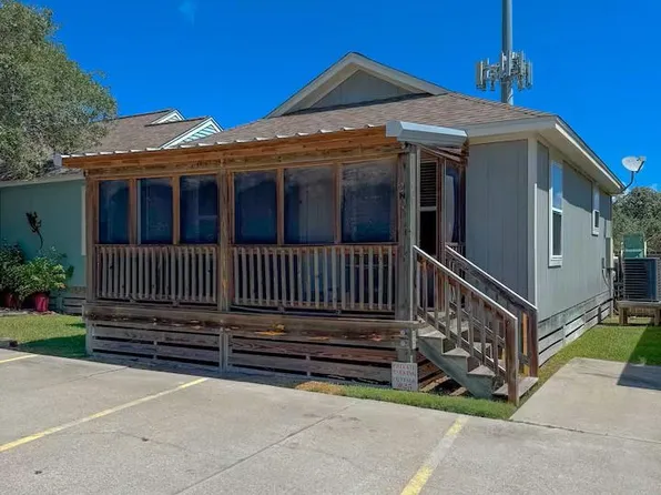 5481 Highway 35 N #25, Rockport, TX 78382