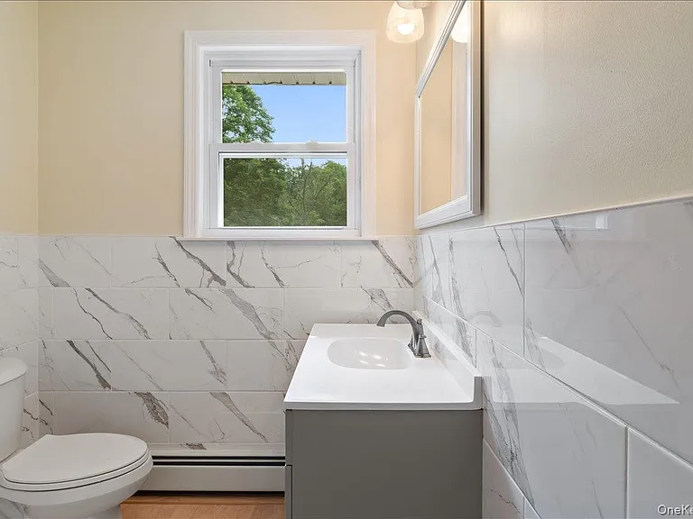 674 Sprout Brook Rd — Photo 8