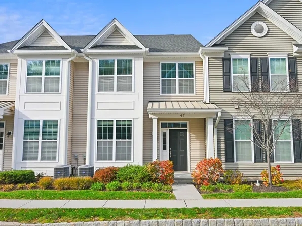 47 Warrington Round #47, Danbury, CT 06810