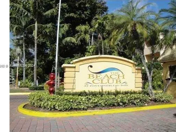 9357 Fontainebleau Blvd APT D410, Miami, FL 33172