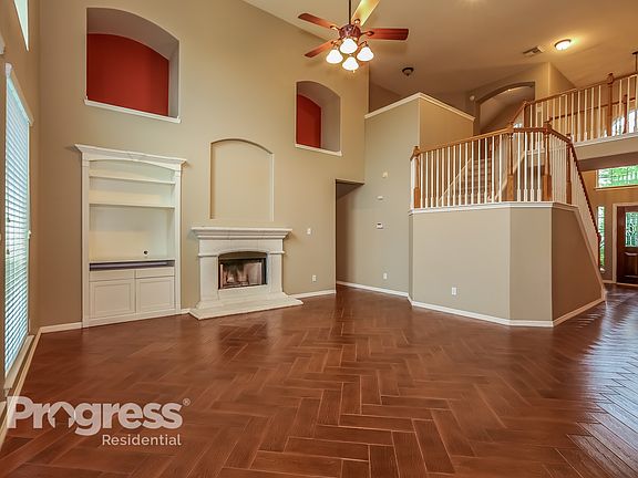 3rd image of 11320 Sailwing Creek Ct