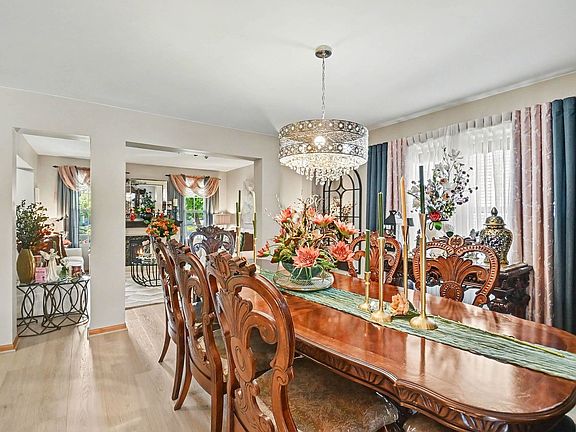 4th image of 1402 Fitzer Dr