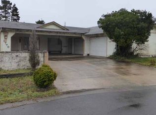 1770 18th Ct, Florence, OR 97439