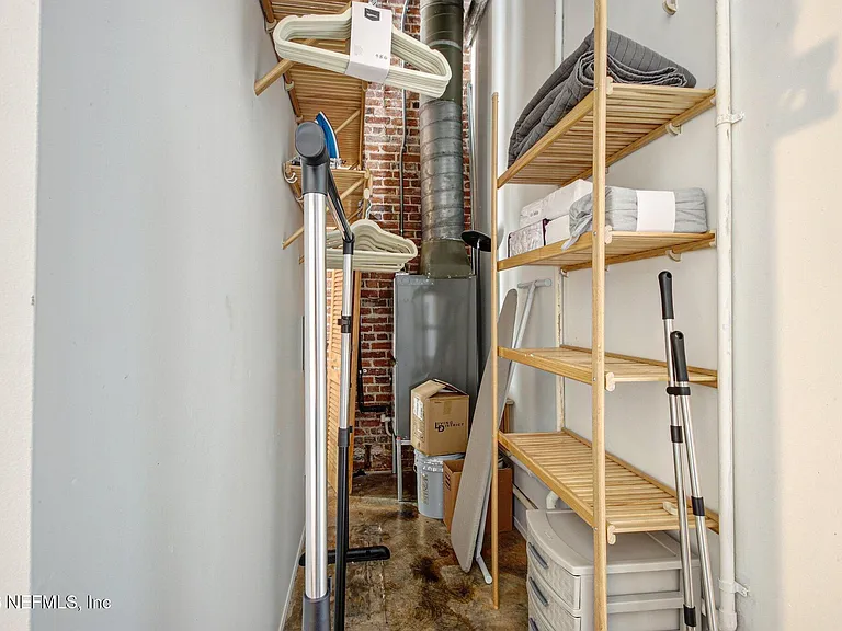1050 Hendricks Ave #101 — Photo 25