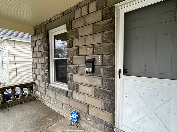 2nd image of 201 Griffiths St #201
