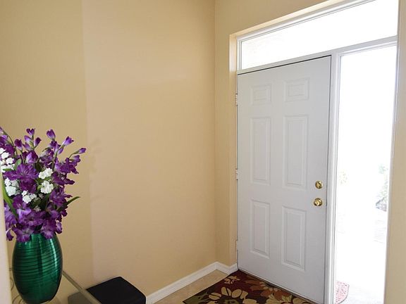 4th image of 102 McGuire Blvd Unit 102