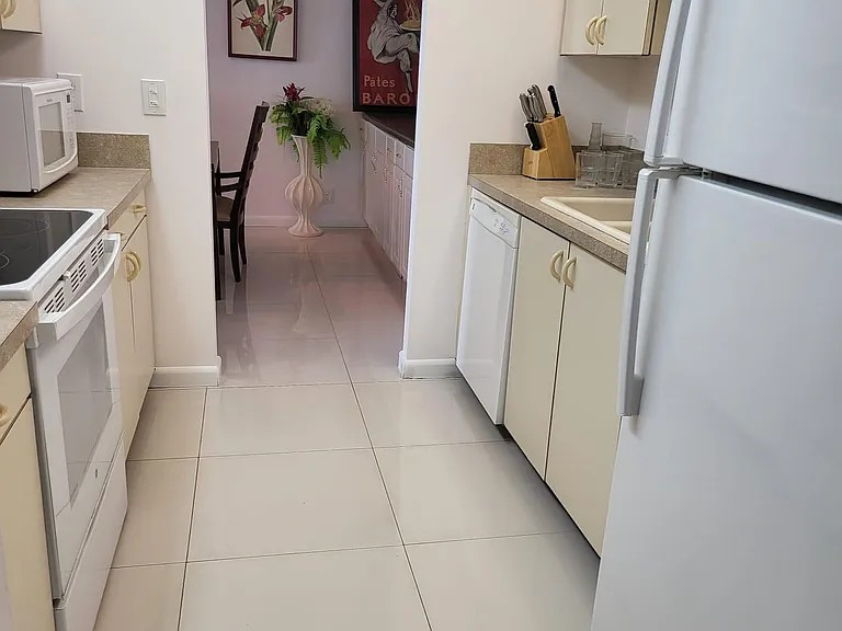 5440 N Ocean Dr #705 — Photo 25
