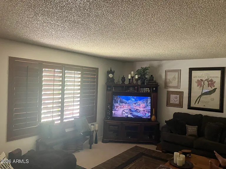 4143 E Crescent Ave — Photo 5