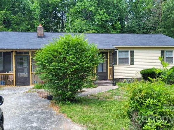 160 Northside Cir, Heath Springs, SC 29058