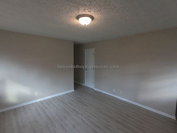 2nd image of 3637 N Whittier Pl