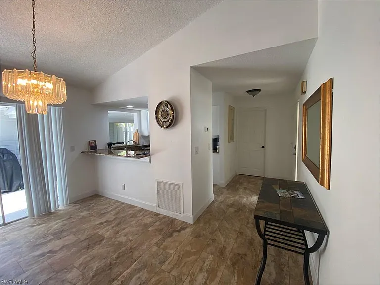 14805 Crooked Pond Ct — Photo 13