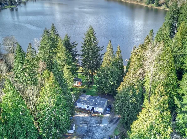 23217 State Route 9, Lake McMurray, WA 98274