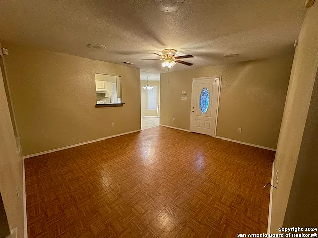 7415 Linklea — Photo 8