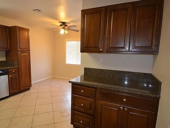 4th image of 13315 Moreno Way