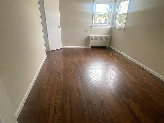 2nd image of 137 Rolling St Floor 2