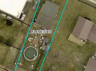 1118 E Collins St, Flatwoods, KY 41139