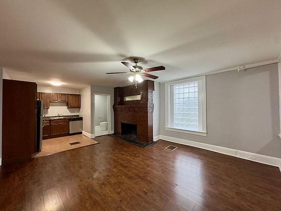 2nd image of 1322-1324 Eutaw Pl #1324