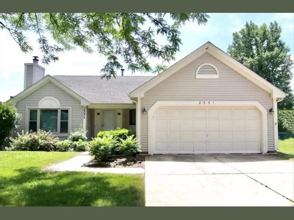2551 Woodcliff Ct