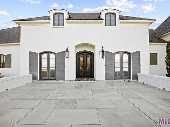 3rd image of 10186 Poppy Hills Ln
