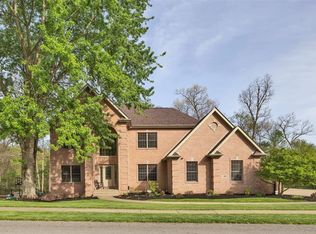 163 Oakview Dr, Cranberry Township, PA 16066