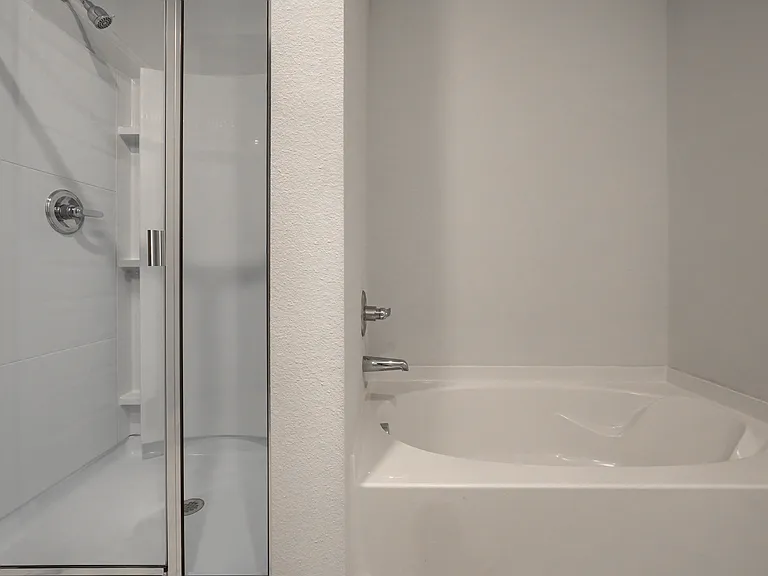 513 Brook View Dr — Photo 20