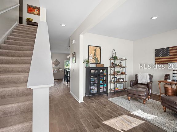 5th image of 2358 Blakers Blvd