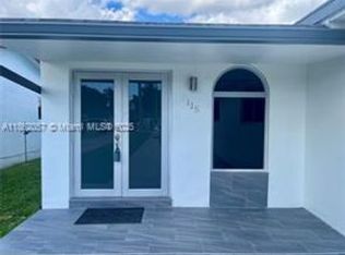 7113 SW 21st St, Miami, FL 33155