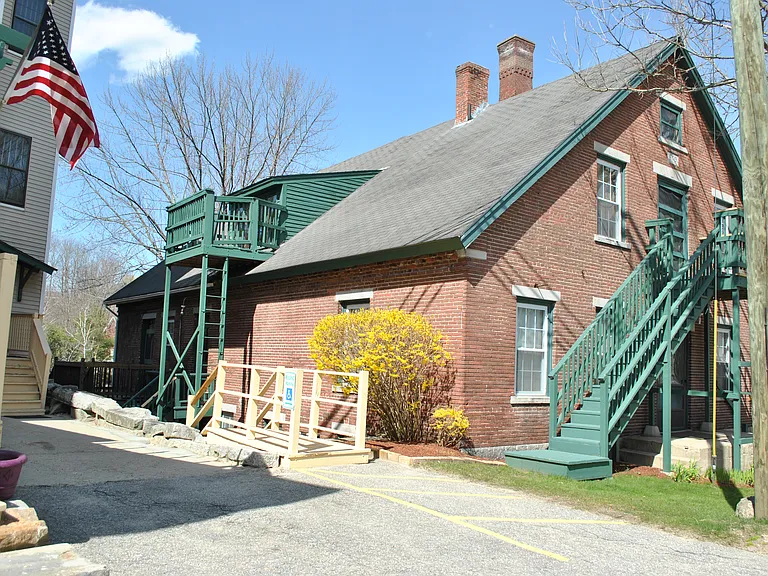 6 Bear Hill Rd #B-5 — Photo 9